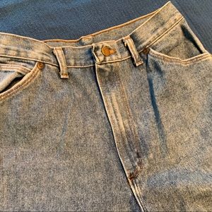 Women’s Size 12 Wrangler Blue Jeans